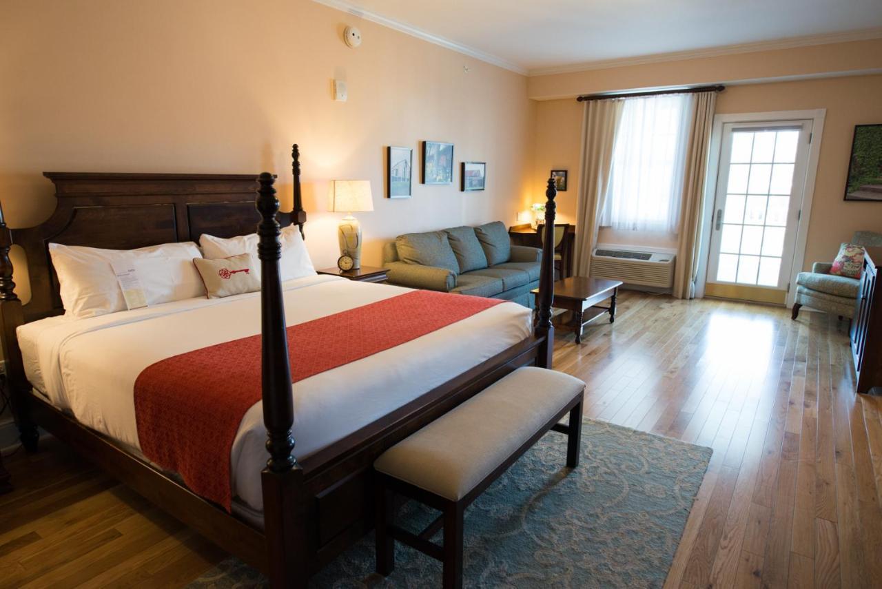Mills Park Hotel Yellow Springs エクステリア 写真