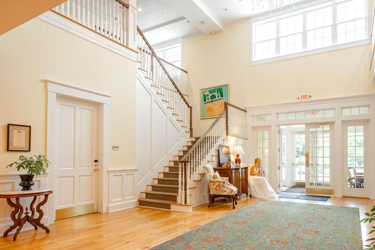 Mills Park Hotel Yellow Springs エクステリア 写真