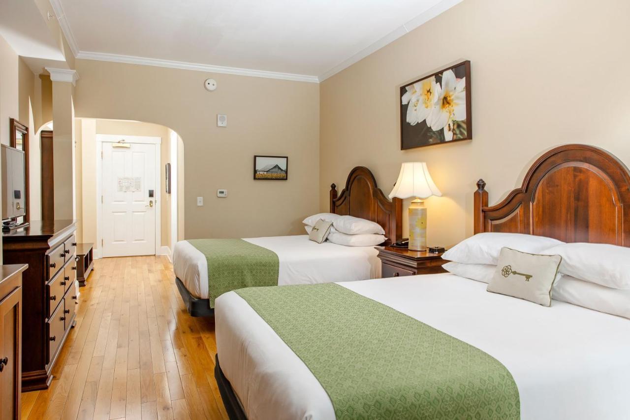 Mills Park Hotel Yellow Springs エクステリア 写真